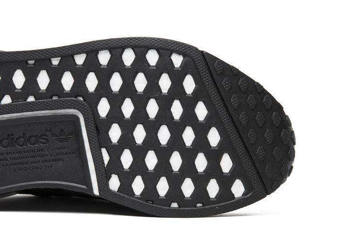 adidas NMD R1 Triple Black