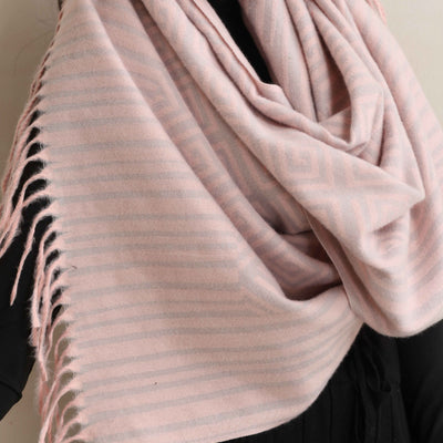 trueBrowns Pink Geometric Woollen Stole