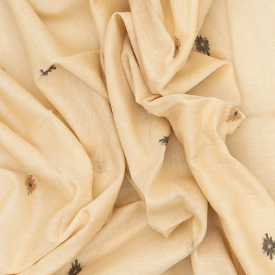 Cream Handloom Bengal Cotton Saree With Diamond Buttas