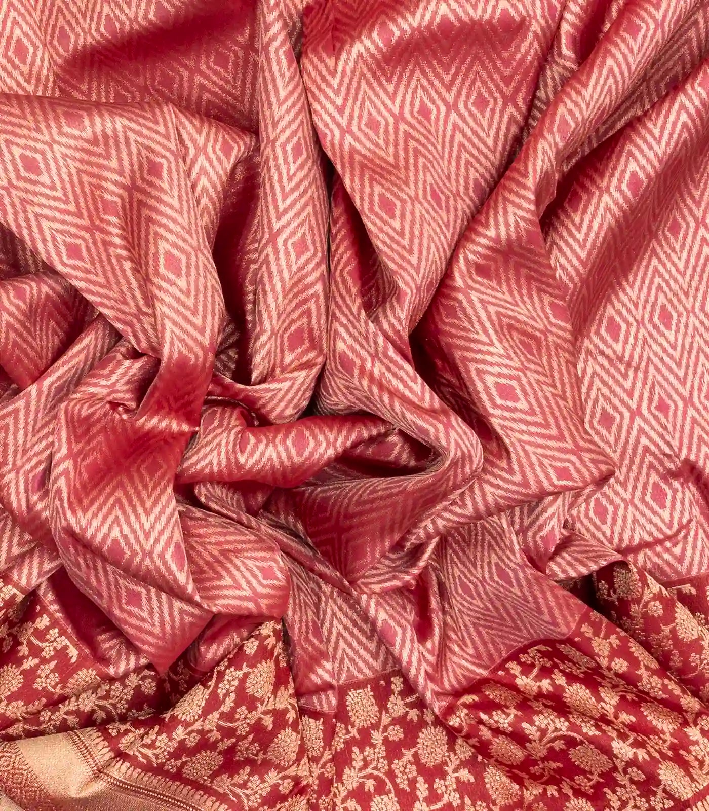 Pink Handloom Kanchipuram Tissue Silk Saree With Diamond Motifs