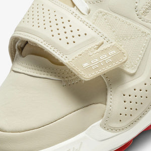 Nike | ZION 2 PF  { FOSSIL/TEAM GOLD