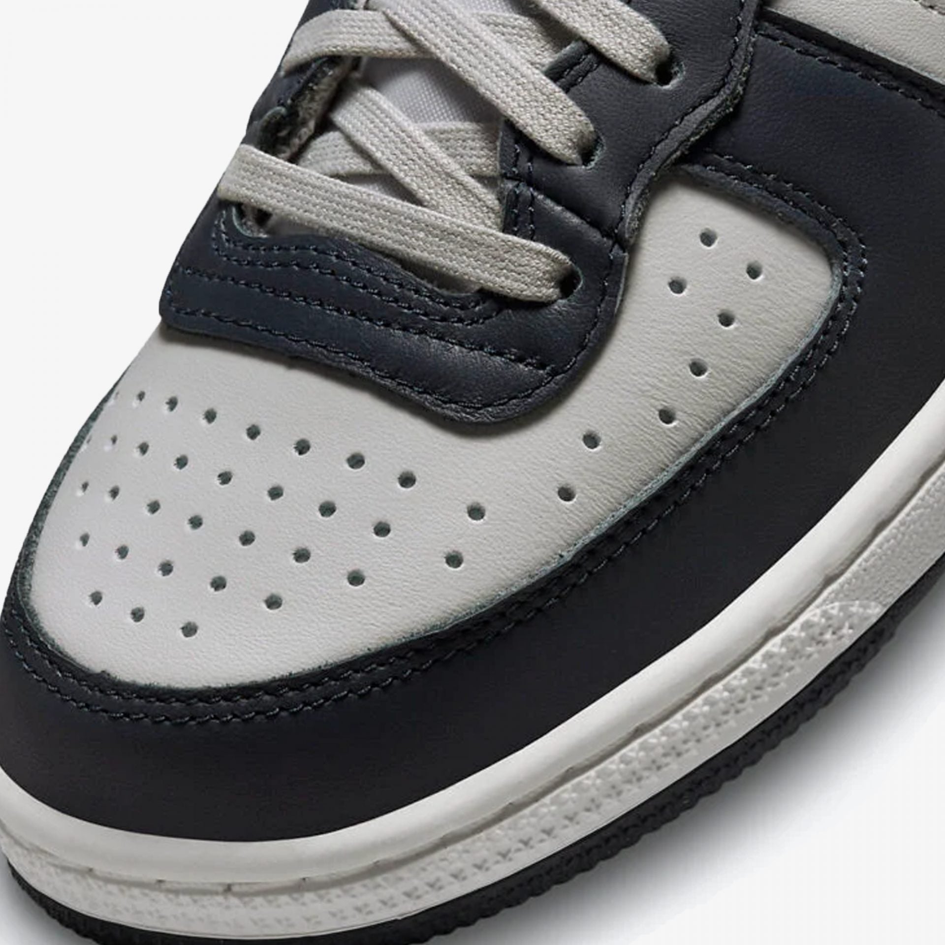 Nike | TERMINATOR HIGH OG  { GRANITE/DARK OBSIDIAN-SAIL