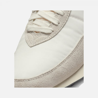 Nike | WAFFLE TRAINER 2 SE  { SAIL/MEDIUM GREY