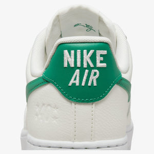 Nike | AIR FORCE 1'07 SE { WHITE-METALLIC GOLD