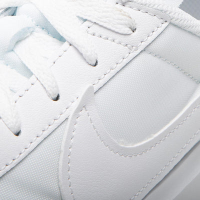 Nike | WAFFLE DEBUT  { WHITE/GREY