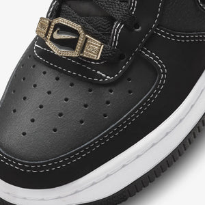 Nike | AIR FORCE 1 LV8  { BLACK