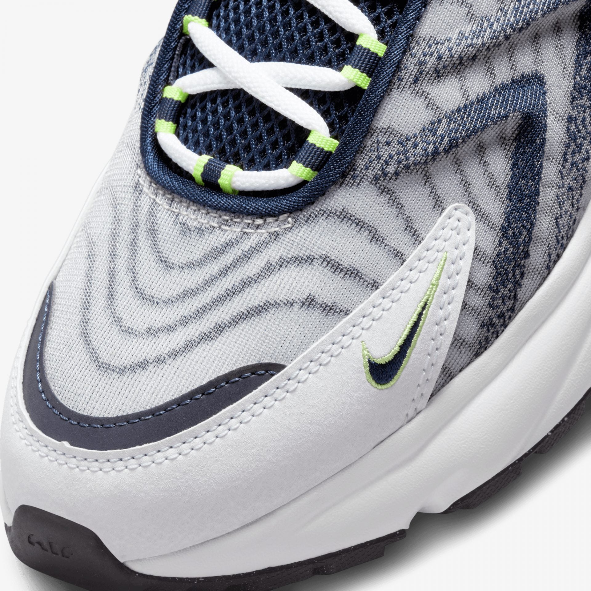 Nike | AIR MAX TW  { WHITE