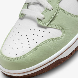 Nike | DUNK HIGH RETRO SE  { GREEN