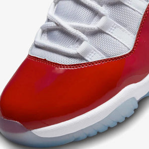 Jordan | AIR JORDAN 11 RETRO  { WHITE/VARSITY RED-BLACK