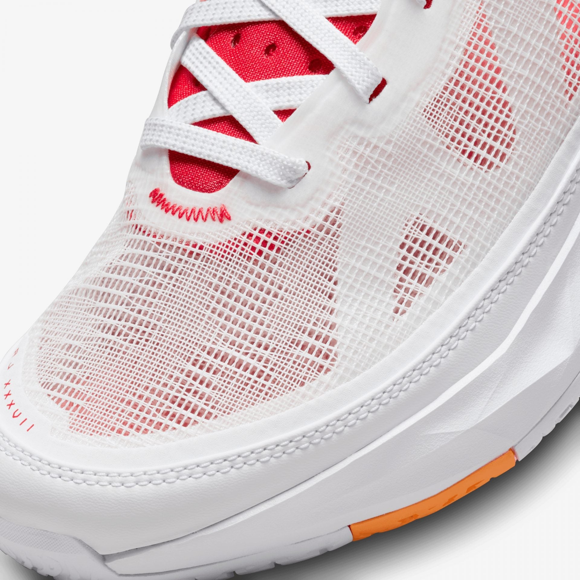 Jordan | AIR JORDAN XXXVII PF  { WHITE/TRUE RED