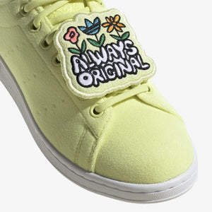 Adidas Originals | STAN SMITH  { PULSE YELLOW/CLOUD WHITE