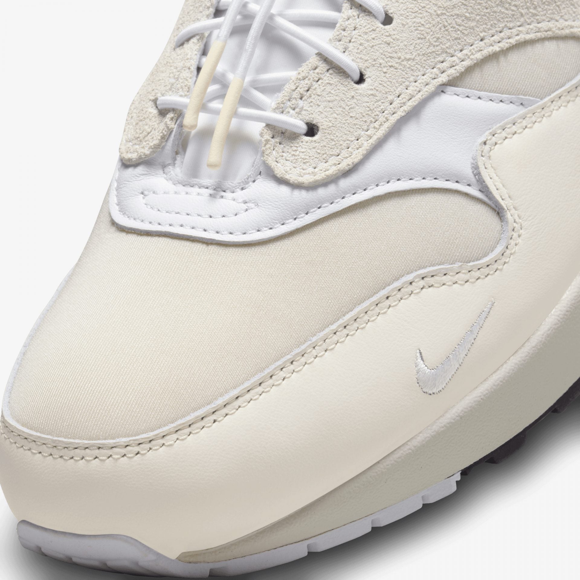 Nike | AIR MAX 1 PRM  { WHITE