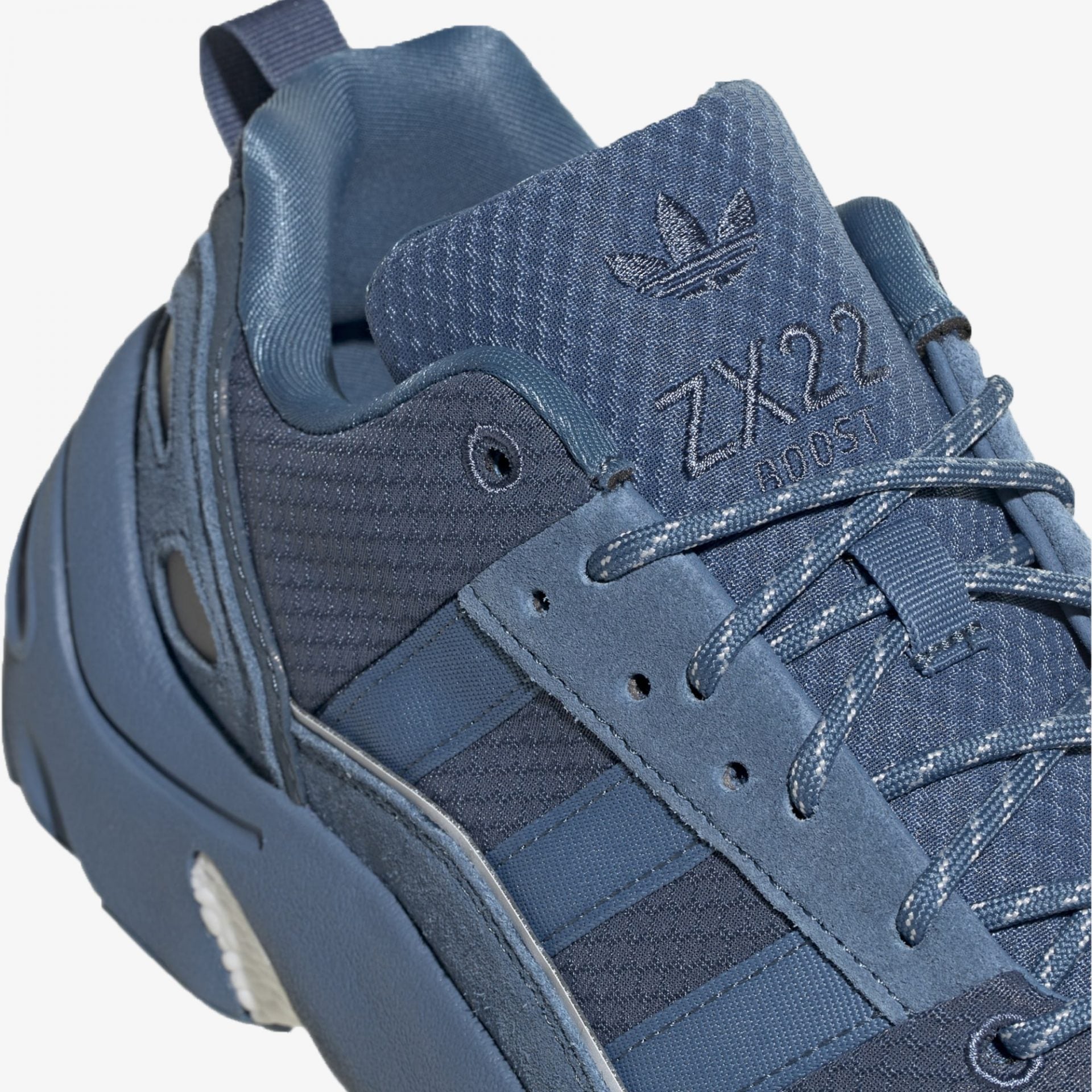 Adidas Originals | ZX 22 BOOST  { ALTERED BLUE / WONDER STEEL