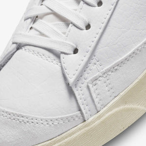 Nike | BLAZER MID '77 NEXT NATURE { WHITE/CACAO WOW