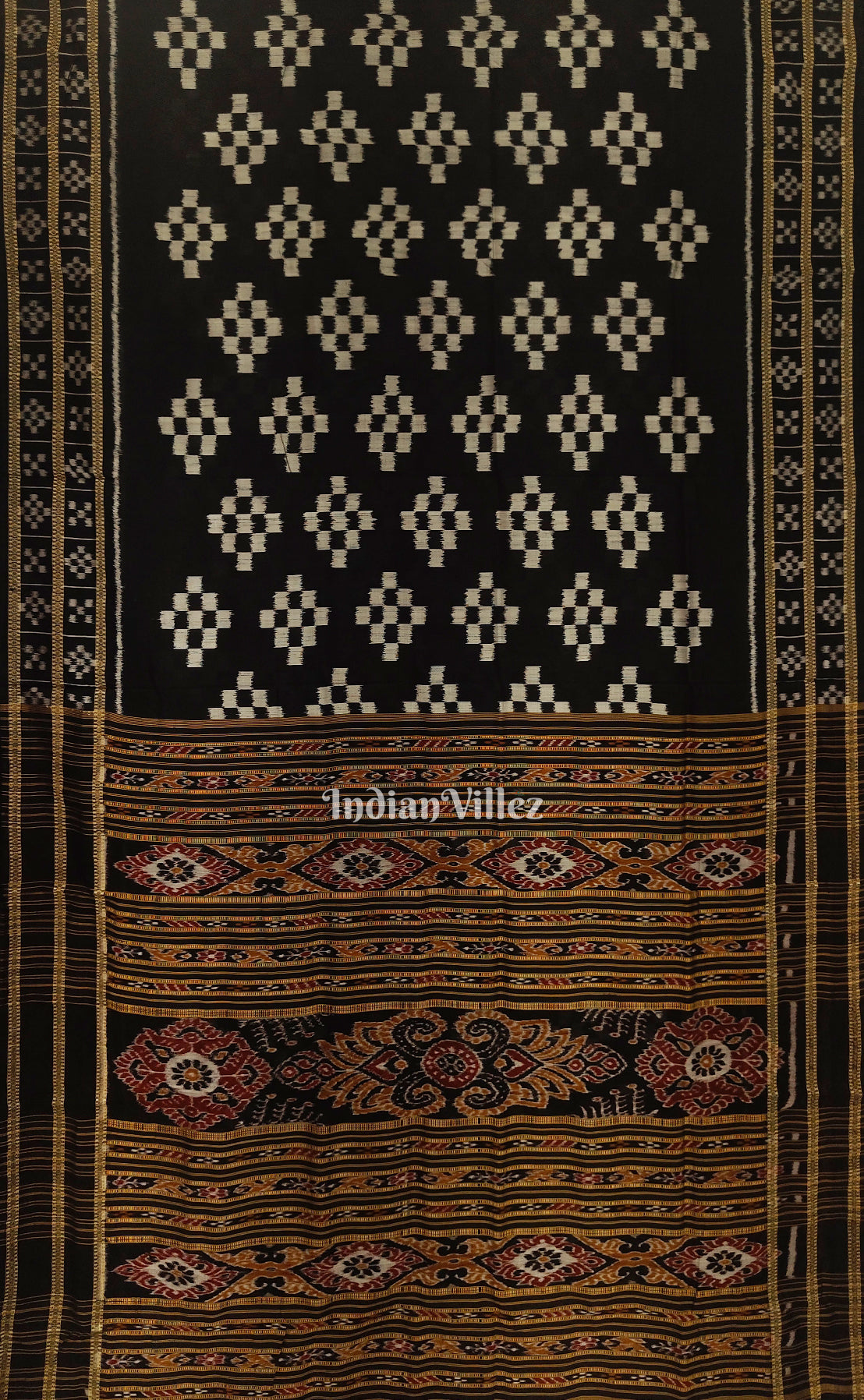 Black White Pasapali Khandua Silk Saree