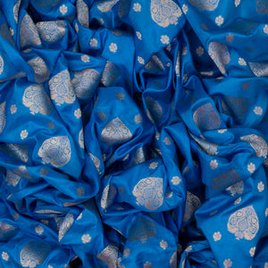 Blue Handloom Banarasi Silk Saree With Floral Motifs