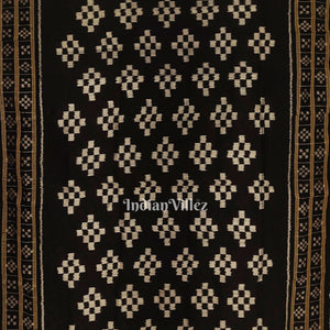 Black White Pasapali Khandua Silk Saree