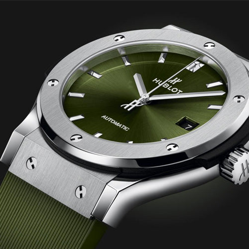 Hublot Classic Fusion Green Dial Men 42mm 542.NX.8970.RX