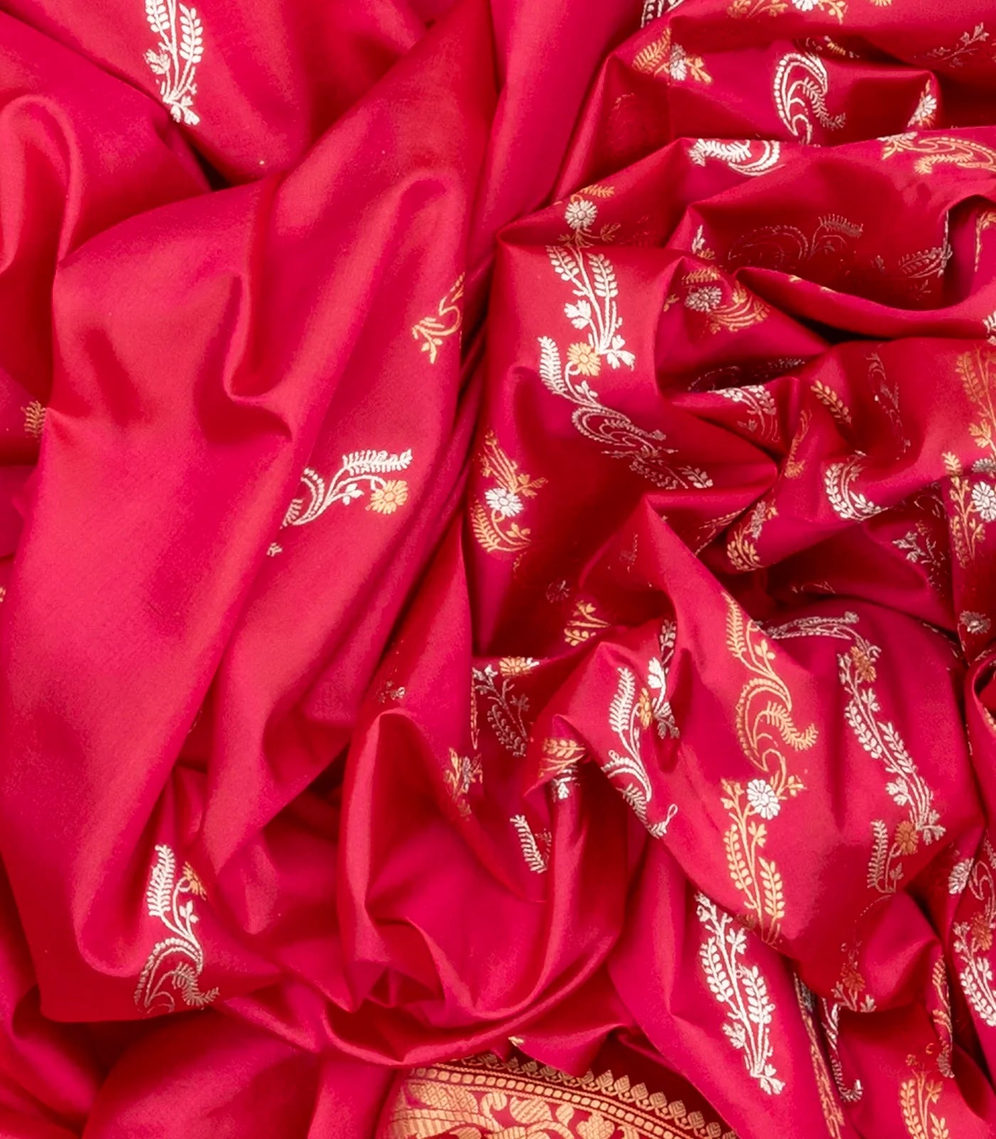 Hot Pink Handloom Banarasi Silk Saree With Gold & Silver Zari Motifs