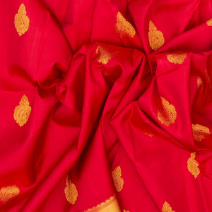 Crimson Handloom Kanchipuram Silk Saree With Annam Buttas