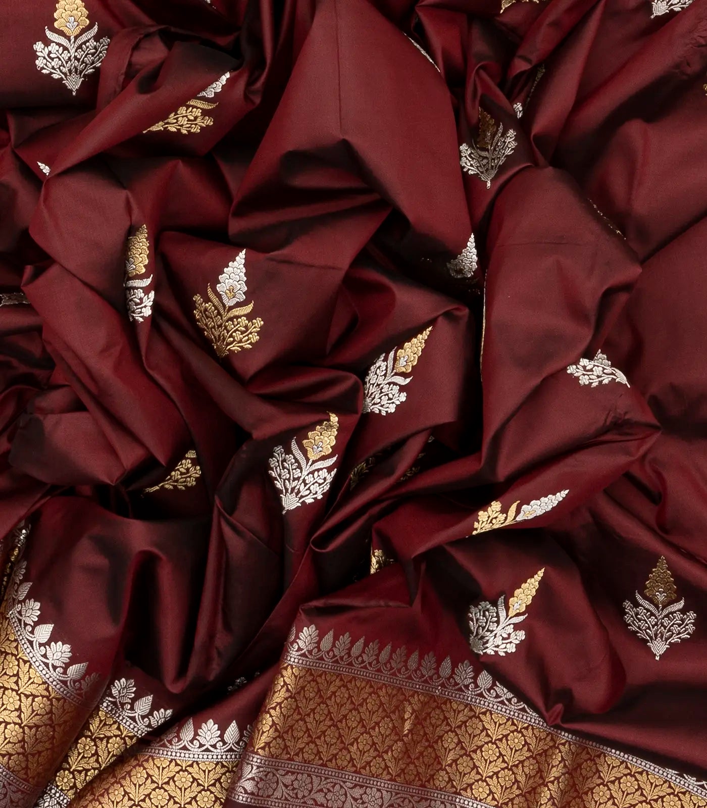 Maroon Handloom Banarasi Silk Saree With Gold & Silver Zari Buttas