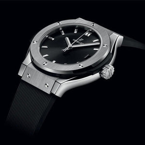 Hublot Classic Fusion Black Dial Women 33mm 581.NX.1470.RX