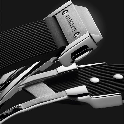 Hublot Classic Fusion Black Dial Women 33mm 581.NX.1470.RX