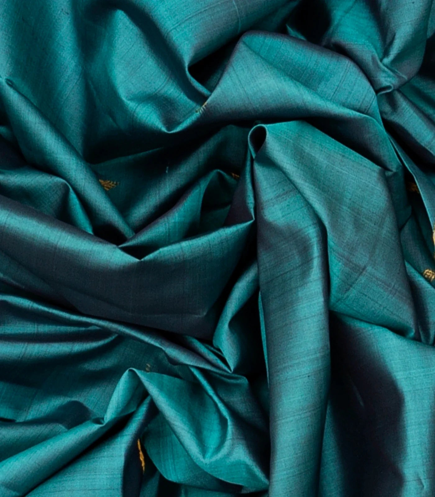 Cyan Handloom Kanchipuram Silk Saree With Floral Buttas