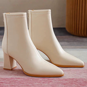 Noelia Short Leather Pointed Ankle Boots