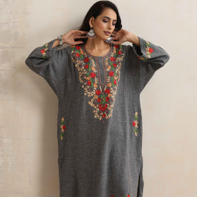 trueBrowns Grey Kashmiri Embroidered Woollen Phiran Kurta