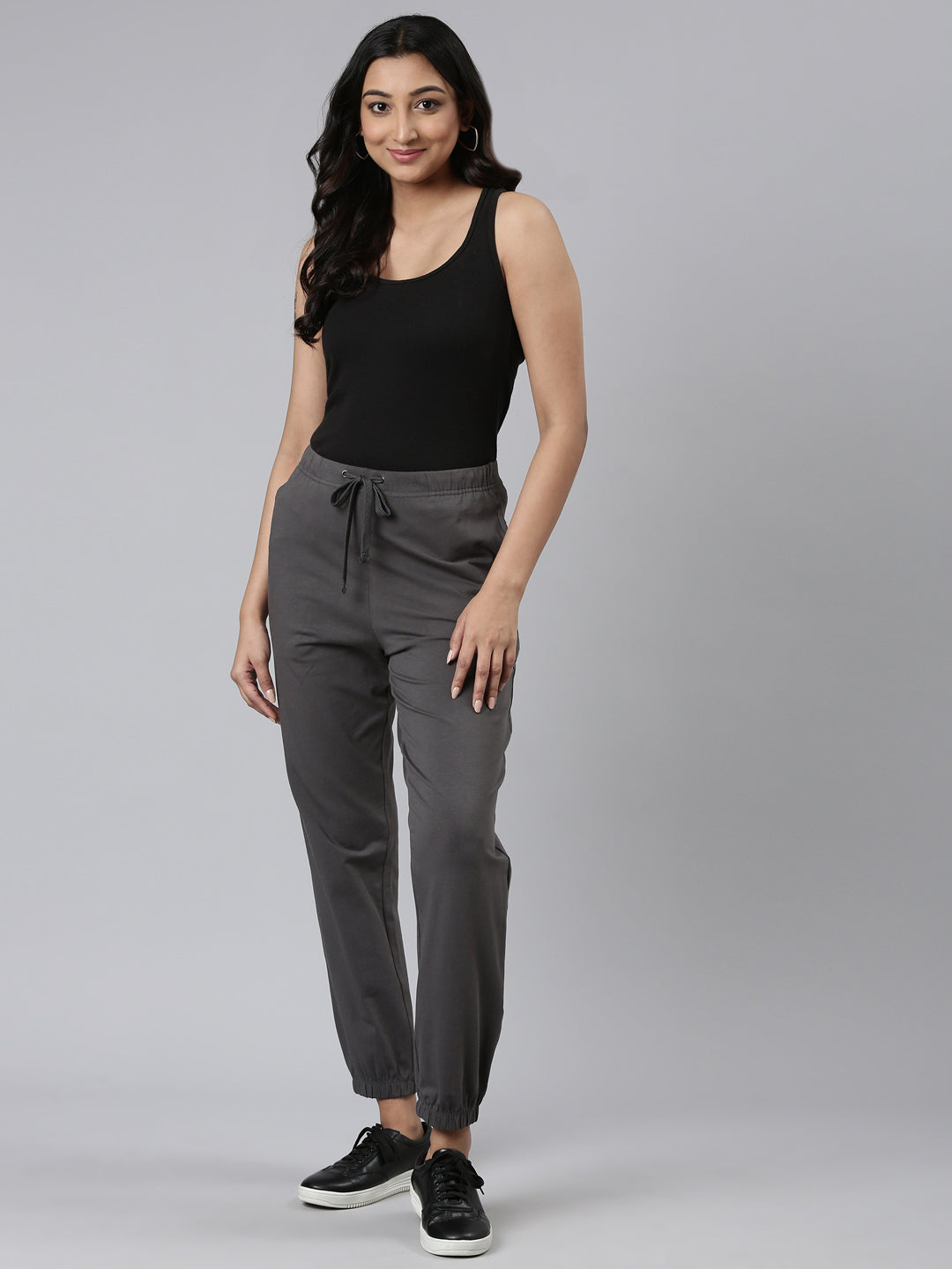 Women Solid Silver Grey Mid Rise Cotton Casual Joggers