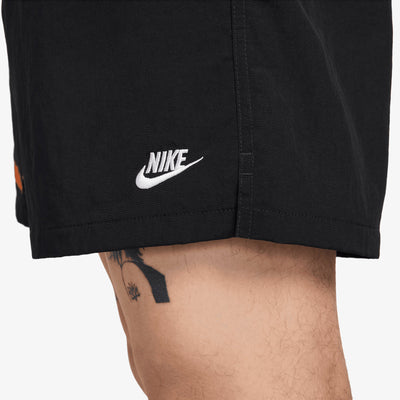 Nike | CLUB FLEECE FLOW SHORTS { BLACK/WHITE