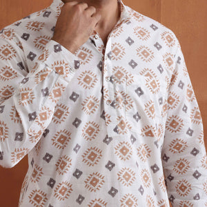trueBrowns Men's Ivory Printed Short Kurta