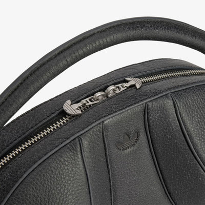ADIDAS ORIGINALS | AVAVAV SCULPTED HAND BAG { BLACK