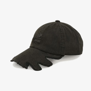 ADIDAS ORIGINALS | AVAVAV SLASHED CAP { BLACK