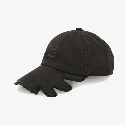 ADIDAS ORIGINALS | AVAVAV SLASHED CAP { BLACK