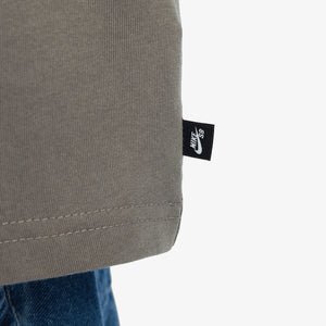 NIKE | MAX90 SKATE T-SHIRT { BROWN