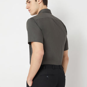 Wrinkle Free Half Sleeve Shirt