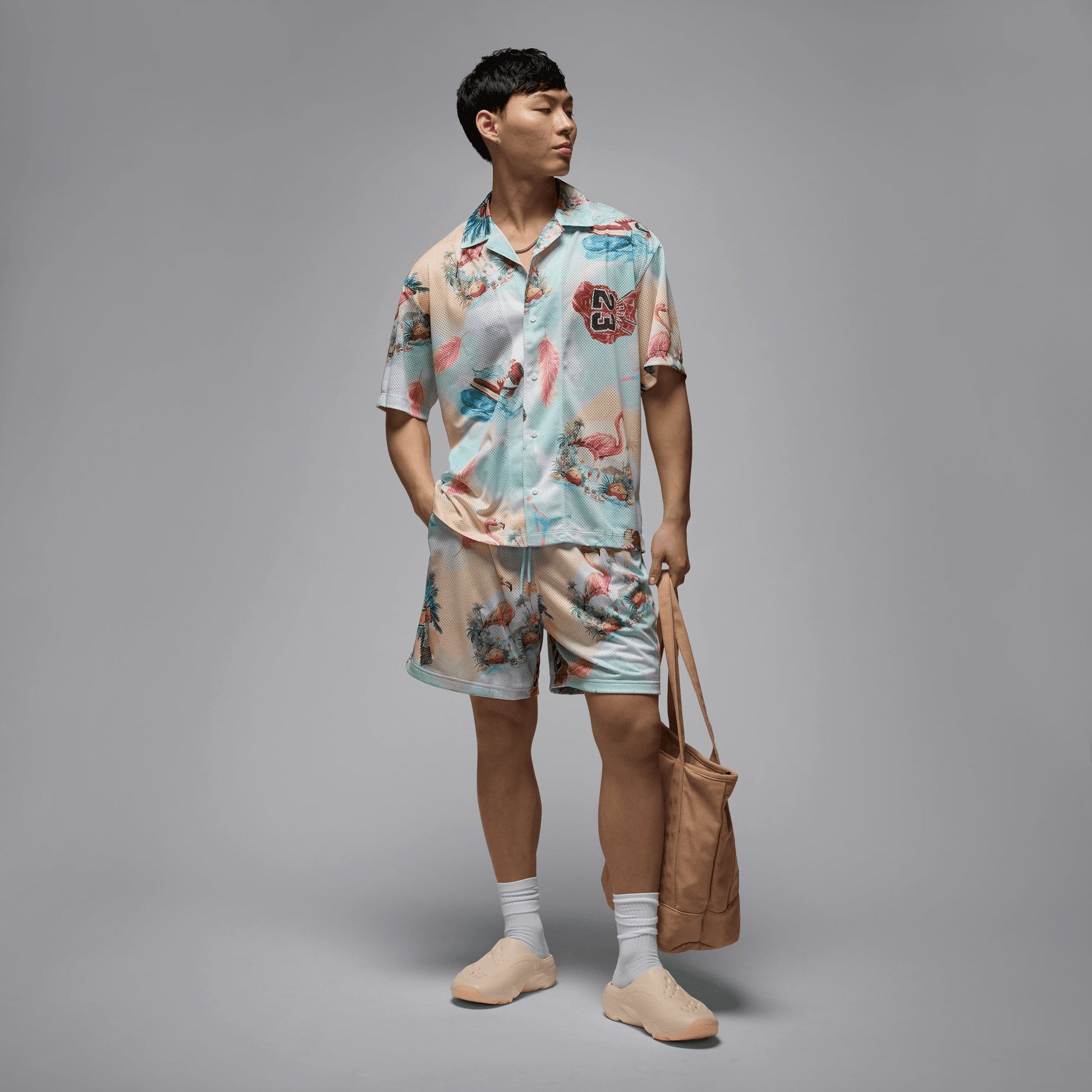 Jordan | JORDAN ESSENTIALS { SAIL/GLACIER BLUE