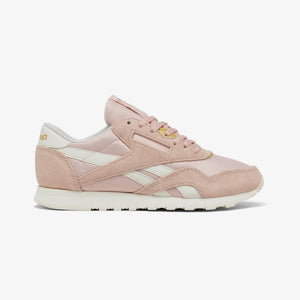 Reebok | CLASSIC NYLON SLIM CASUAL  { PINK