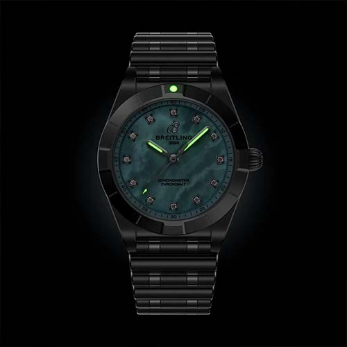 Breitling Chronomat 28 DAIL MEN 28mm A72310101C1A1