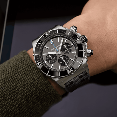 Breitling Super Chronomat B01 Anthracite Dial Men 44mm
