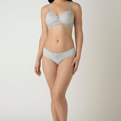 Lace Elegance Padded Non-Wired Bra - Micro Chip