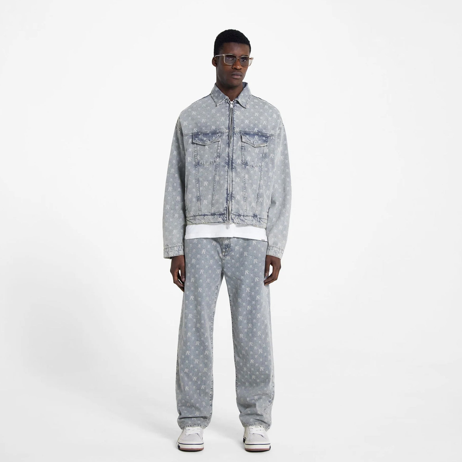 Represent | R3 MONOGRAM BAGGY DENIM  { STONE WASH