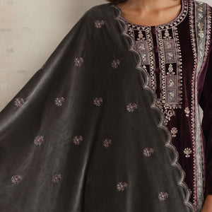 trueBrowns Purple Velvet Floral Embroidered Kurta Pant Dupatta Set