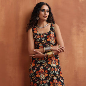 trueBrowns Black Print Straight Kurta Set