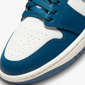 Jordan | AIR JORDAN 1 MID  { SKY J FR BLUE/OZONE BLUE-SAIL