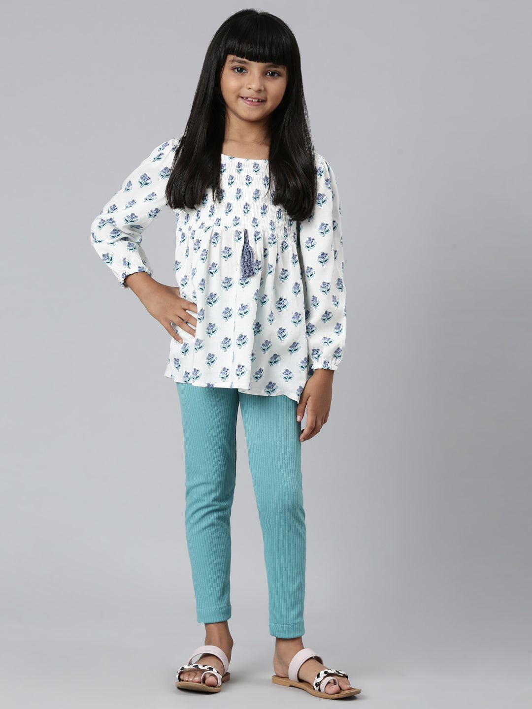 Girls Solid Dark Mint Mid Rise Rib Leggings