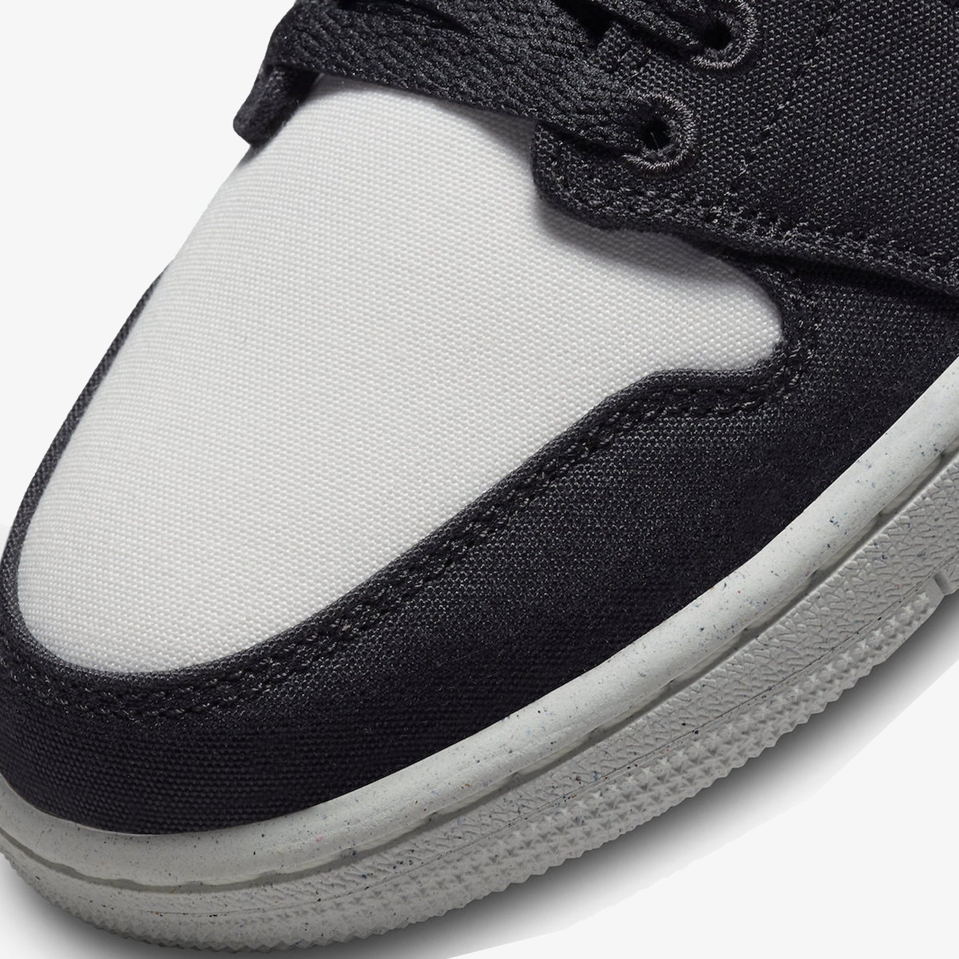 Jordan | AIR JORDAN 1 MID SE  { SAIL/BLACK-LT STEEL GREY