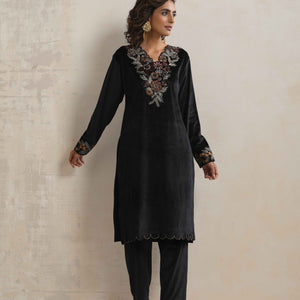 trueBrowns Black Velvet Floral Embroidered Kurta Pant Dupatta Set
